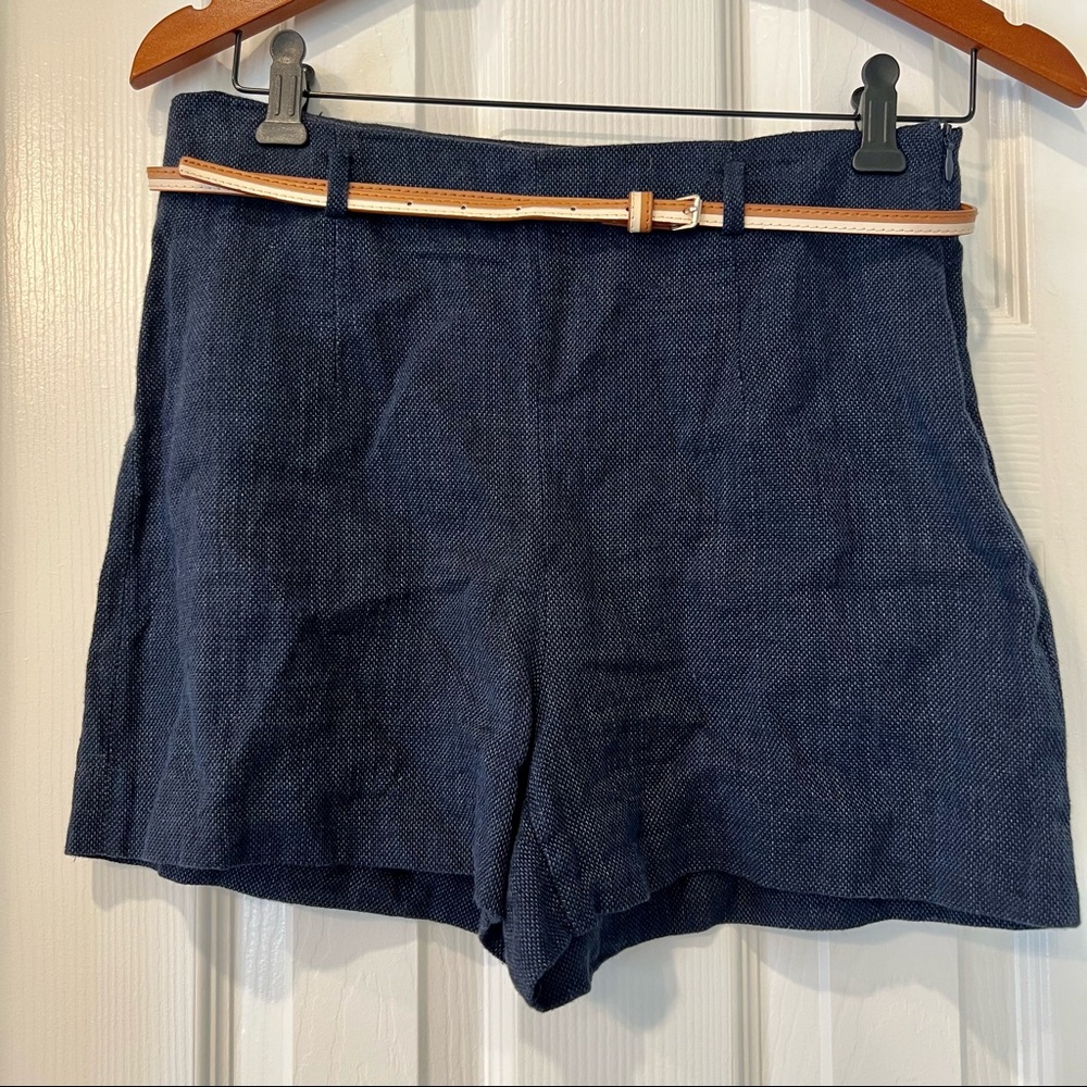 Zara woven high waisted navy shorts - size medium